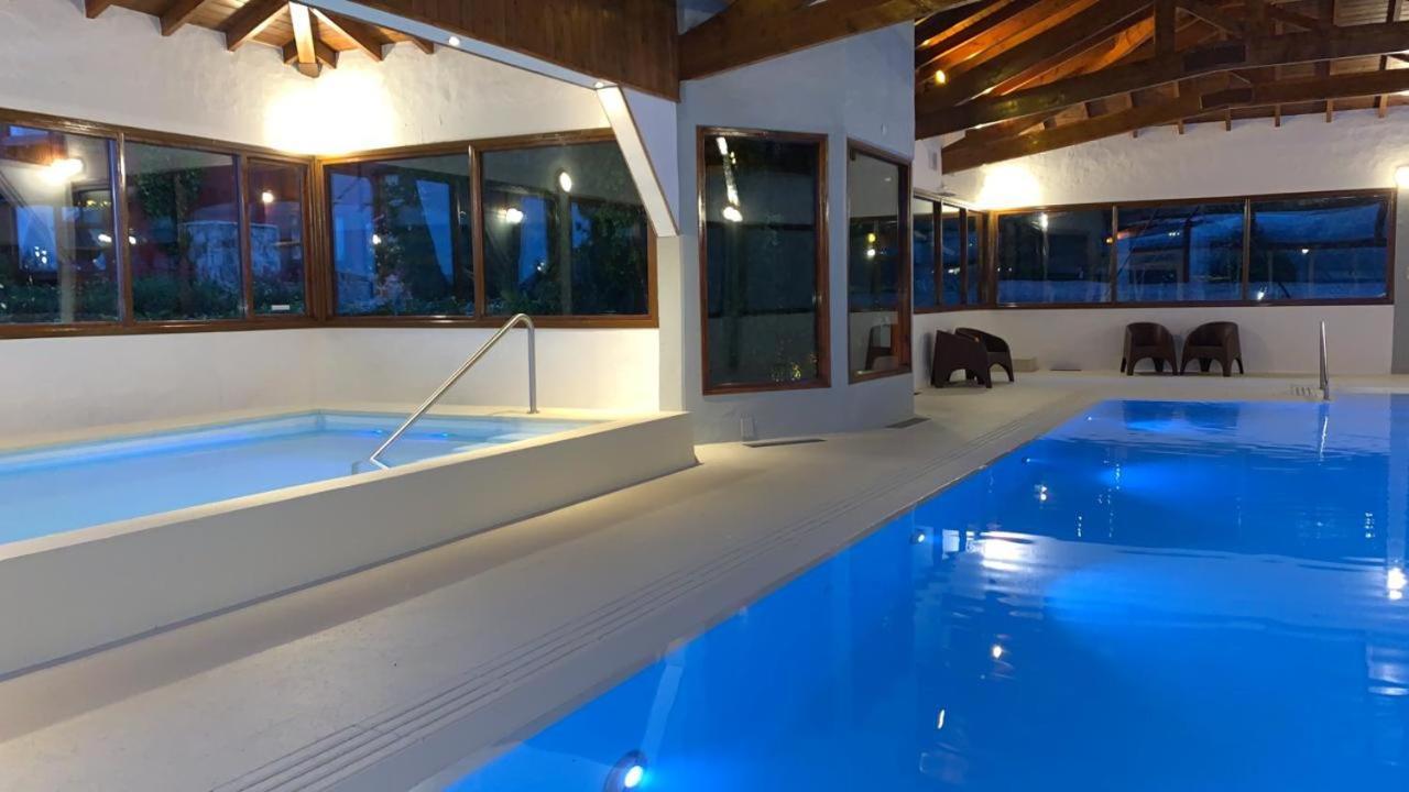 Costa Brava Apart Hotel & Suites San Carlos de Bariloche Exteriör bild