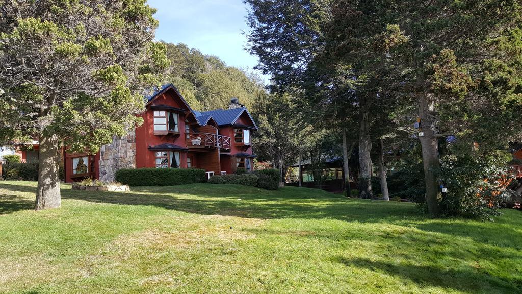 Costa Brava Apart Hotel & Suites San Carlos de Bariloche Exteriör bild